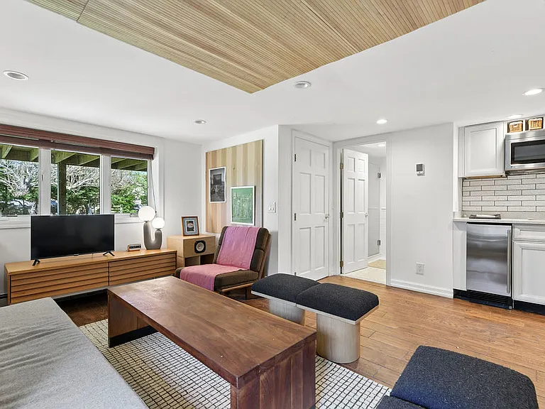 12 Flagg Ave — Photo 18