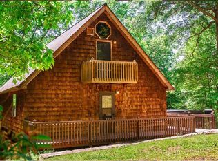 1718 Wonderland Rd, Fayetteville, WV 25840