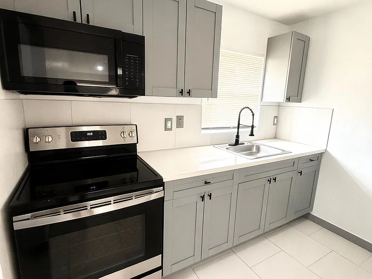 63 Alice Nelson St #65 — Photo 8