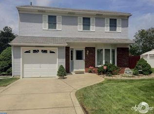 253 Ipswich Ln, Williamstown, NJ 08094
