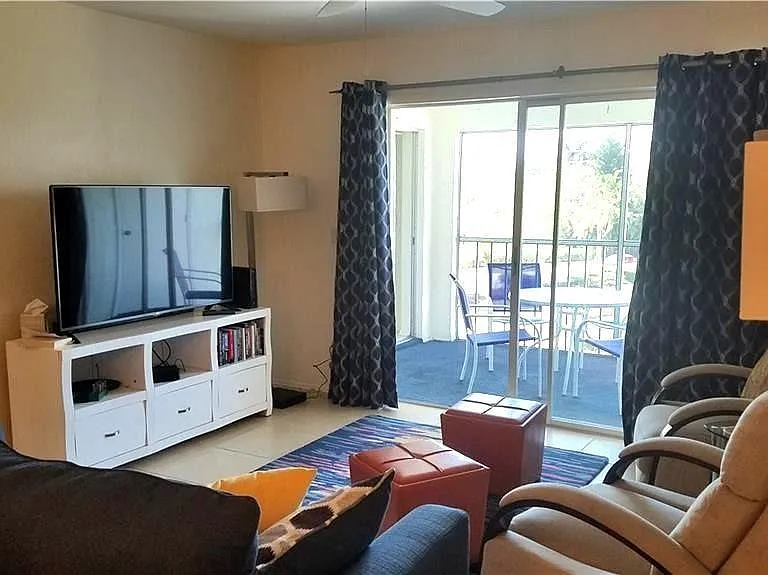 1075 Foxfire Ln #309 — Photo 6