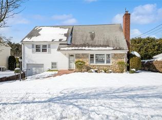 163 Oakland Ave, Eastchester, NY 10709