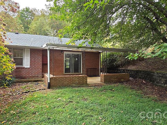 5th image of 214 Old Dale Rd