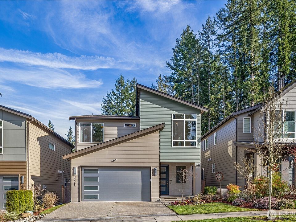 1st image of 22213 17th Avenue W