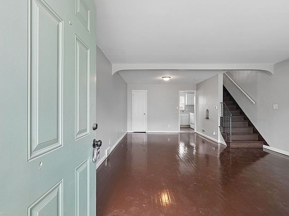 4th image of 1599 Republic Ave #1599