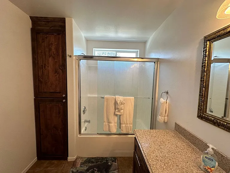 200 E Rainbow Blvd — Photo 18