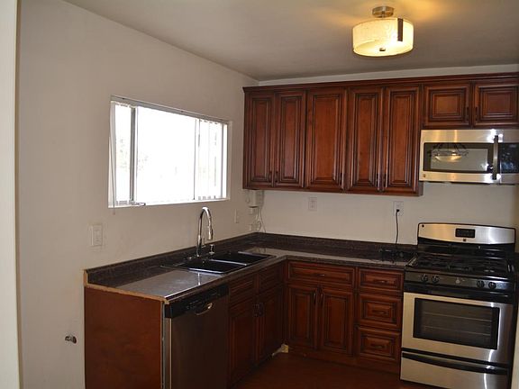 4th image of 11251 Hoback St
