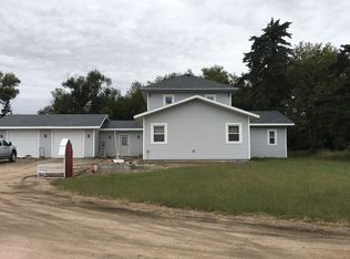 1010 W 10th Rd, Aurora, NE 68818