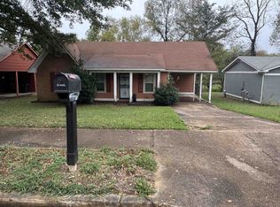 5384 Breckenwood Dr, Memphis, TN 38127