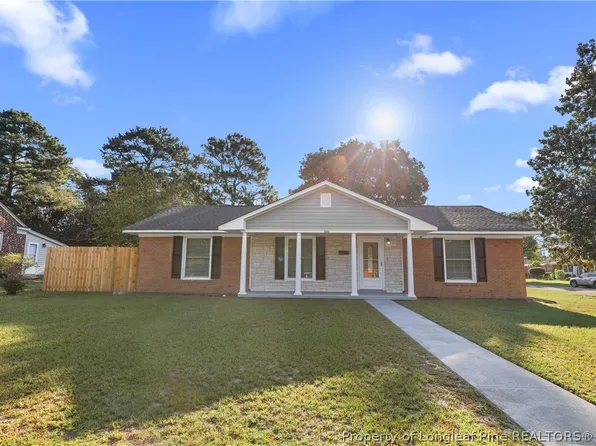 5202 Cooper Rd, Fayetteville, NC 28311