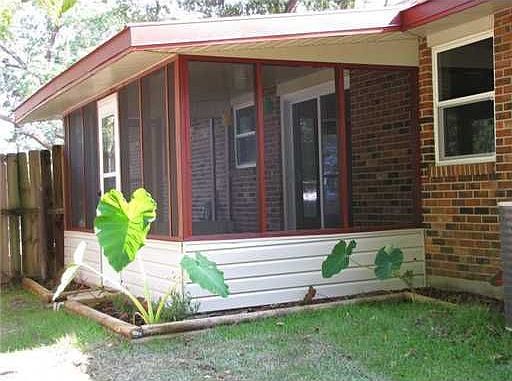 3rd image of 11311 Pine Dr
