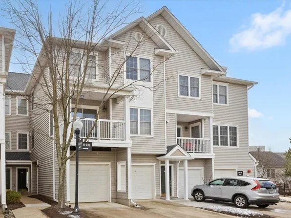 4600 Superior Sq, Fairfax, VA 22033