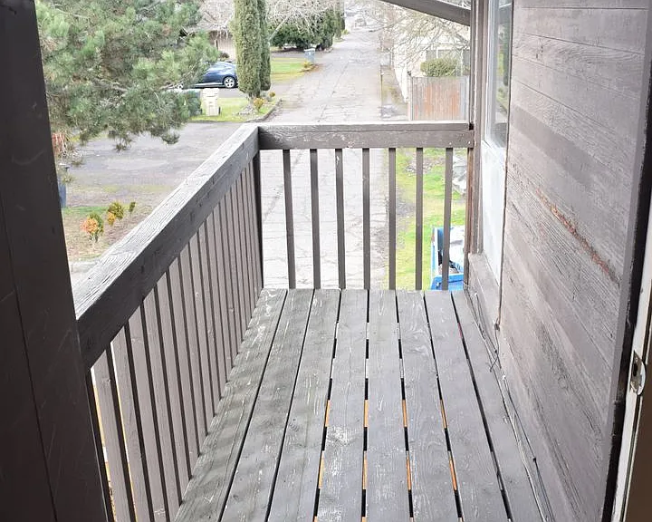 Highland Drive — Photo 42