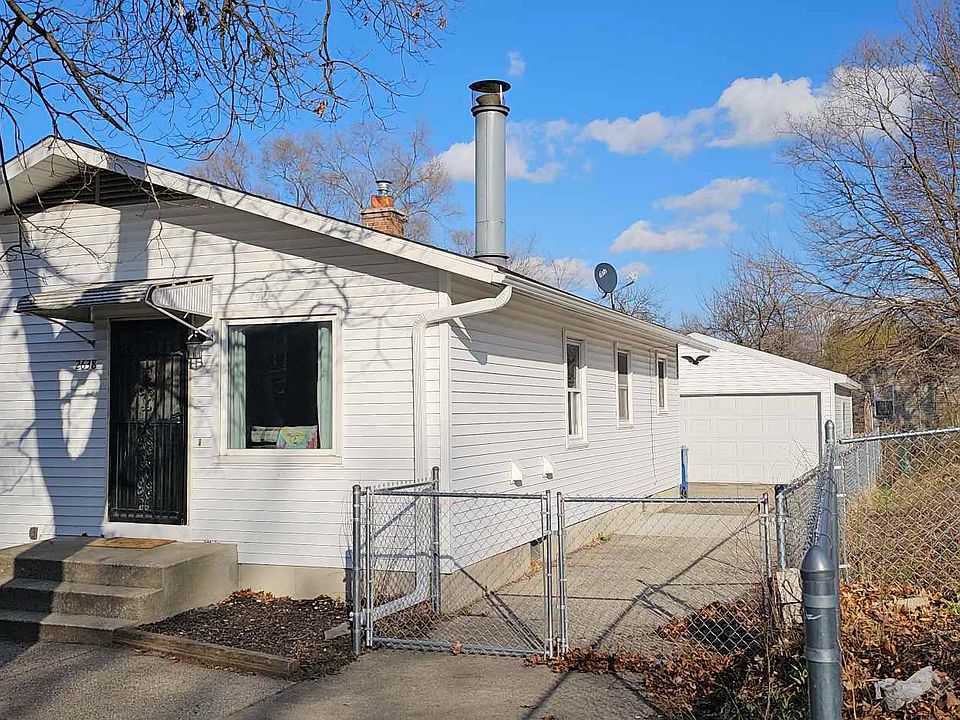 1st image of 2638 Poe Ave SW