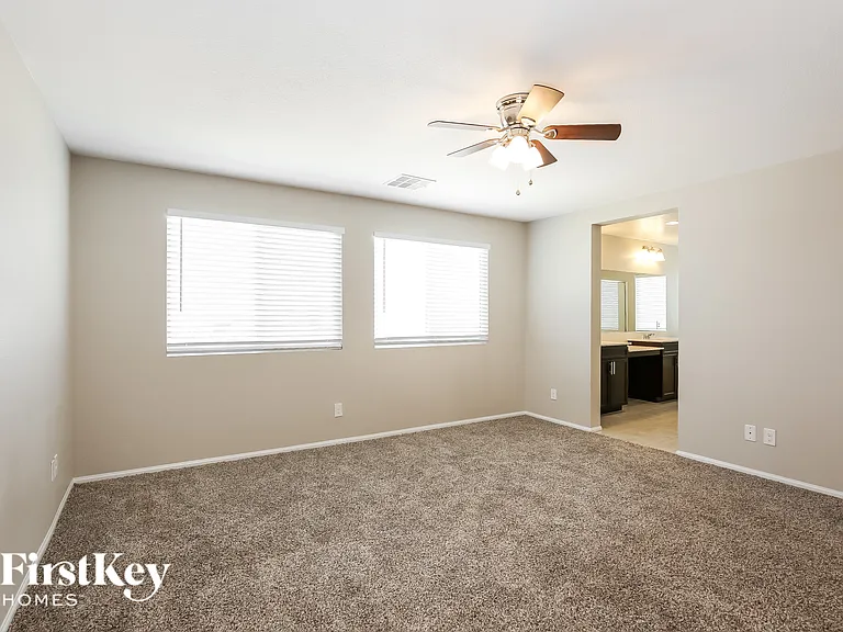5616 Salt Rock St — Photo 7