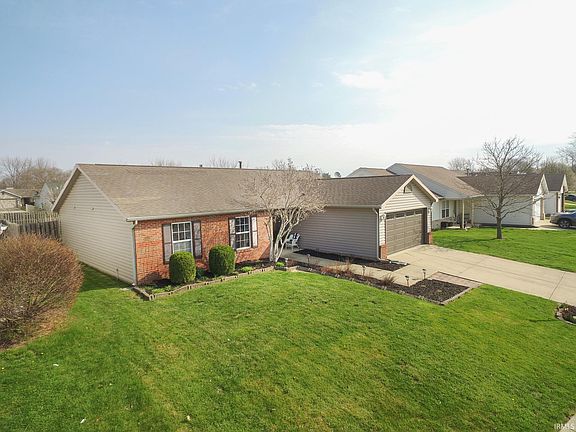 2nd image of 316 Persimmon Trl