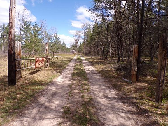 2nd image of 4760 Old State Rd