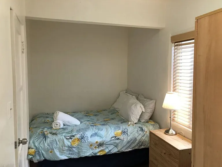 710 Zanzibar Ct — Photo 28