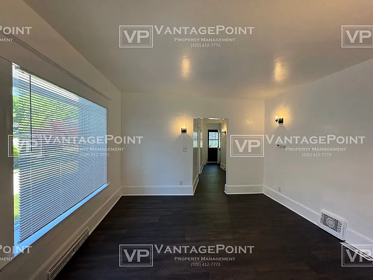 329 S Clay St — Photo 6