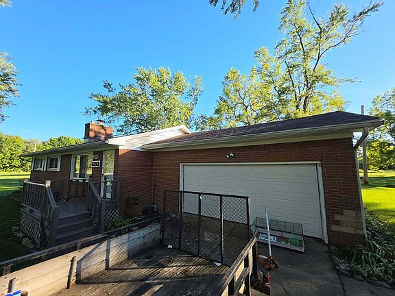 3rd image of 6261 Dixon Rd