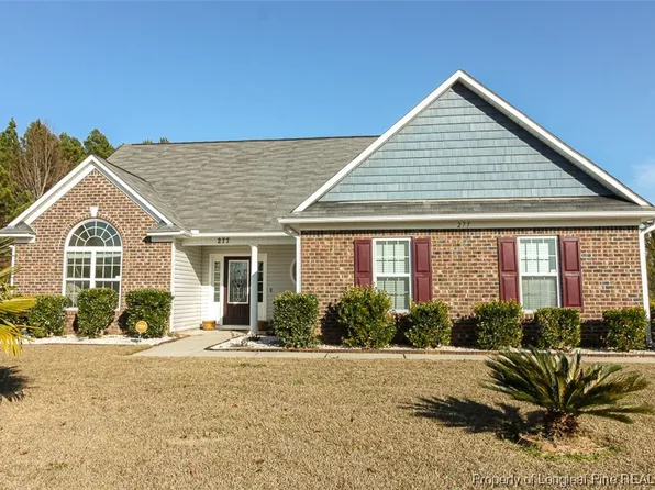 277 Bayleaf Dr, Raeford, NC 28376