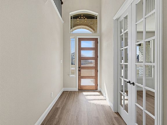 5th image of 7041 Champion Rd