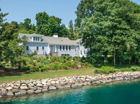 20 Nichols Rd, Cohasset, MA 02025