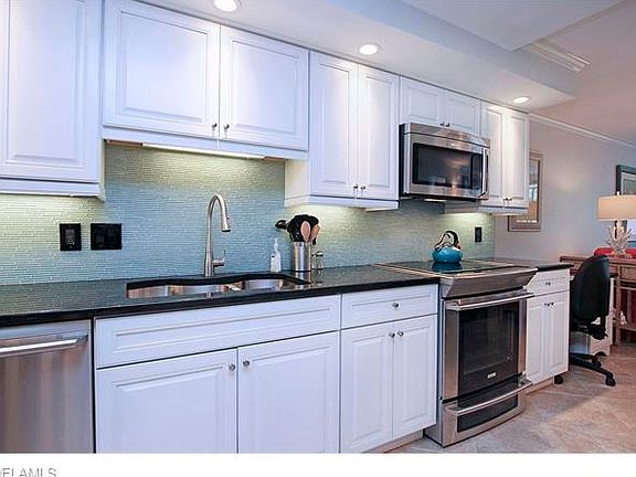 3rd image of 1501 Middle Gulf Dr #207B