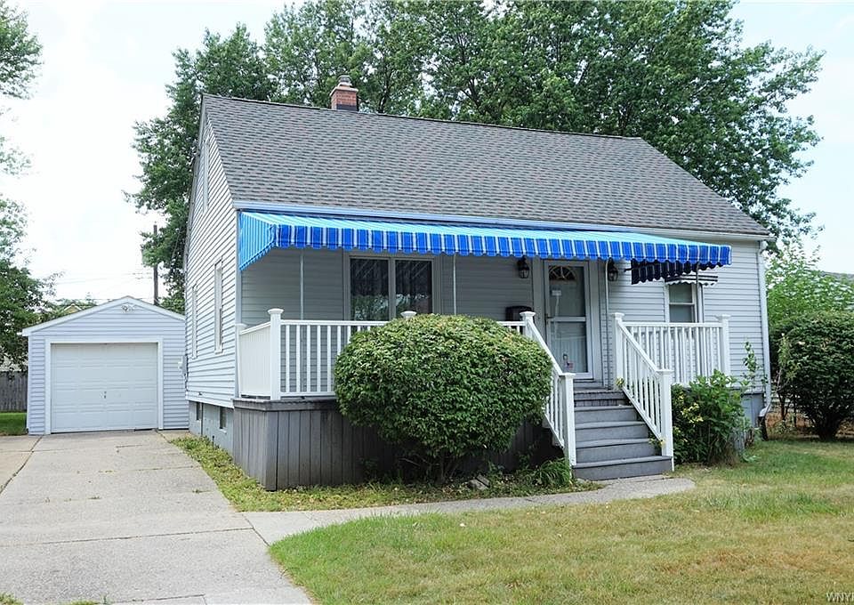 1st image of 130 Hawthorne Ave