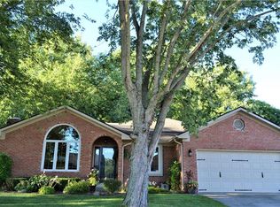1242 Sherwood Dr, Danville, IN 46122