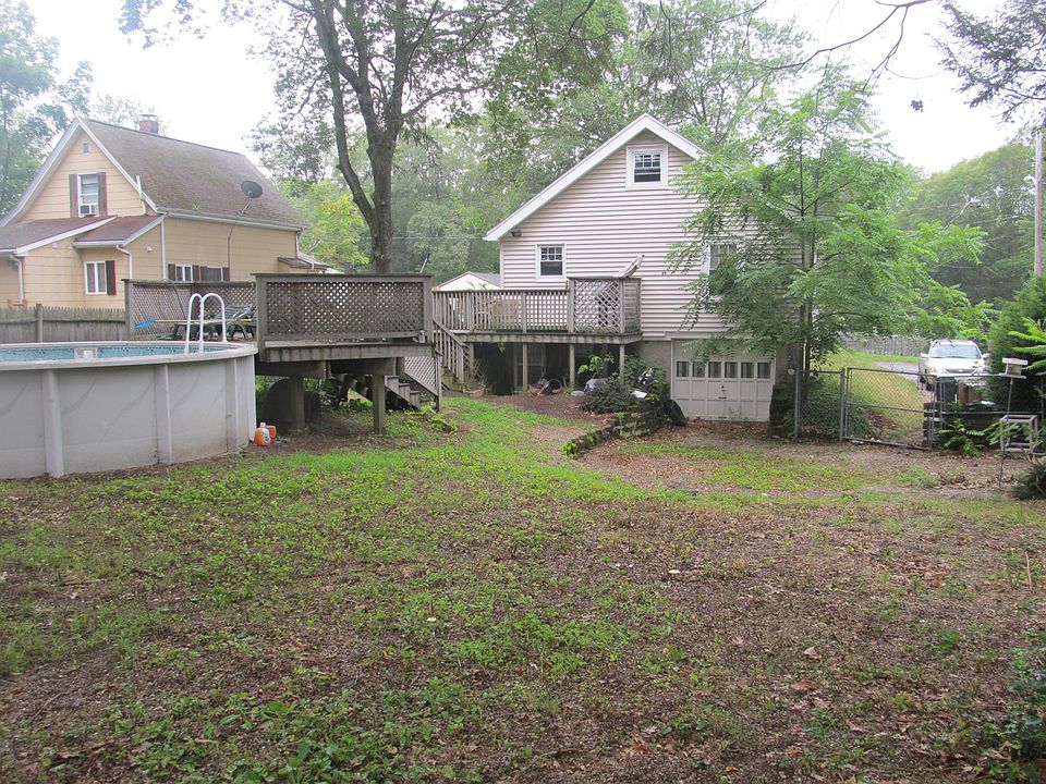 2nd image of 143 North Leyden Street