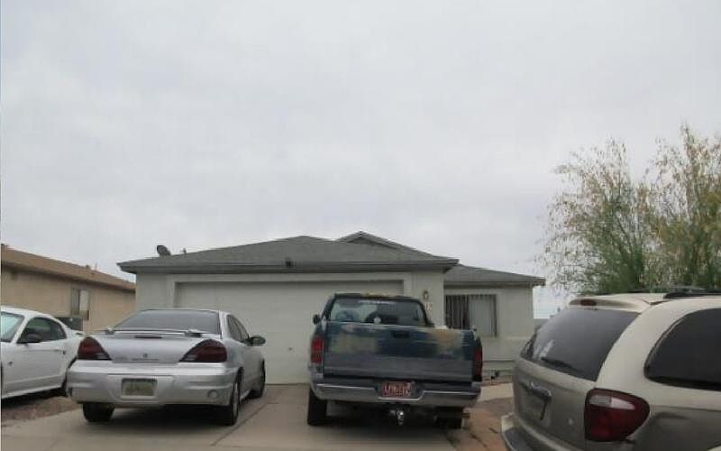 1st image of 5019 S Lebrun Ct