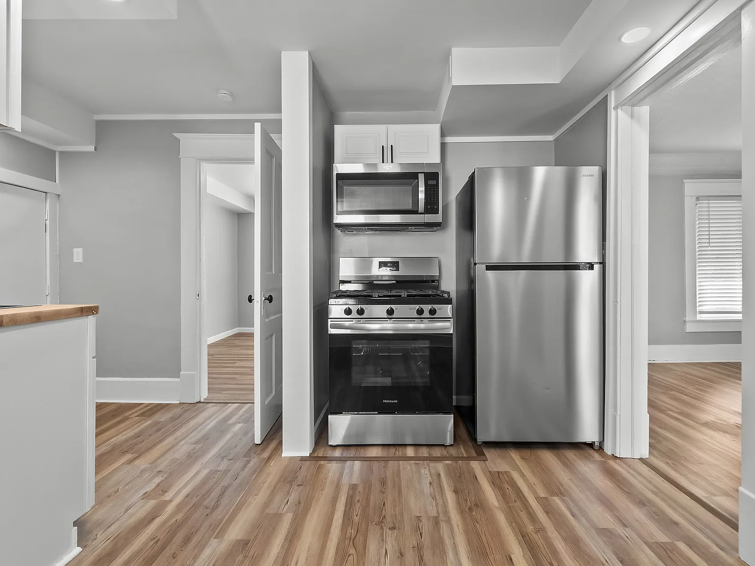 11 Ludlam St — Photo 3