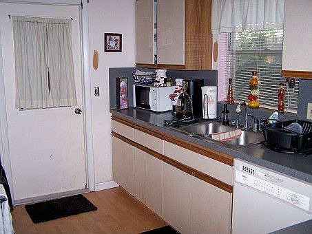 2nd image of 4105 Calendula Ave