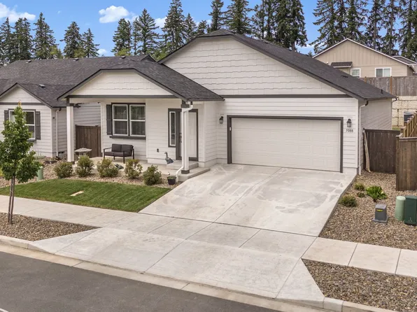 5088 Holly St, Springfield, OR 97478