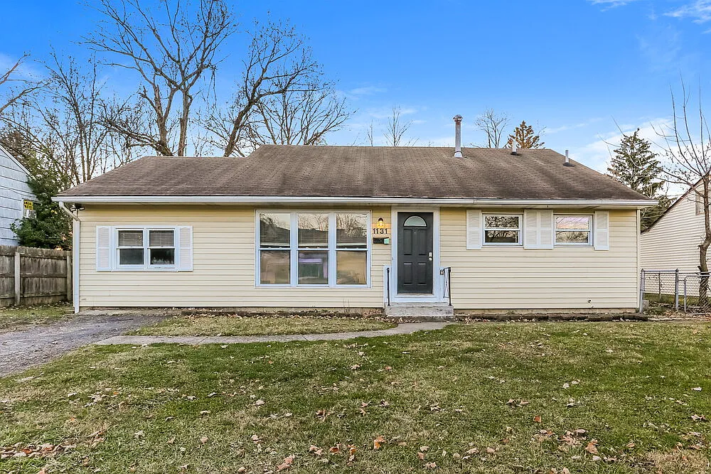 1131 Lockwood Rd photo 1