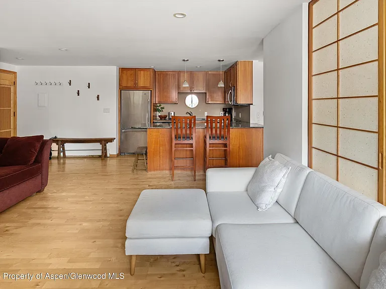 935 E Hopkins Ave #7 — Photo 9
