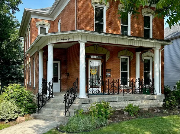 105 Logan St, Wapakoneta, OH 45895