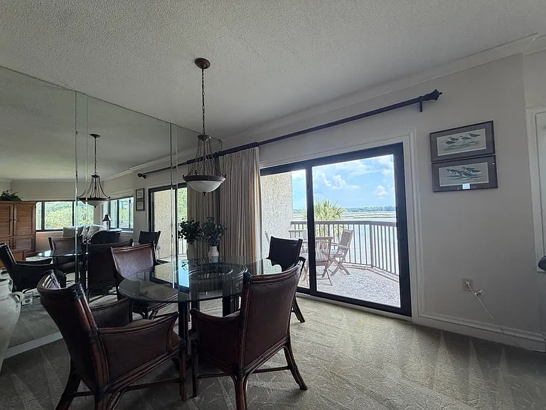 2 Shelter Cove Ln — Photo 26