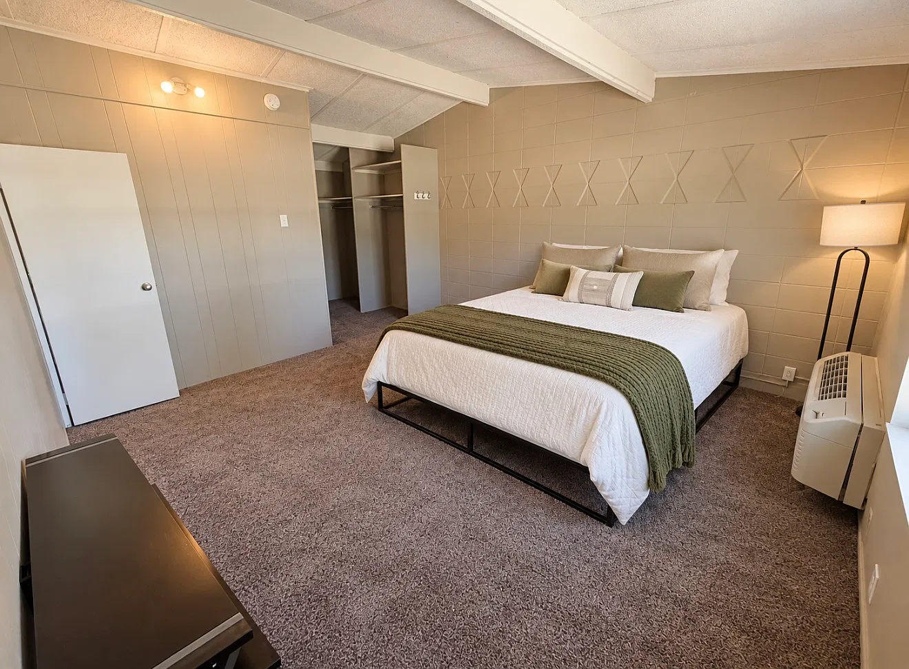 1 bed, 500 sqft, $725 — Photo 3