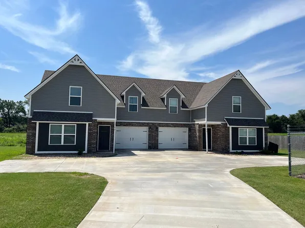 Cox-Northridge Drive Townhomes, 1518 Northridge Dr E #B, Van Buren, AR 72956