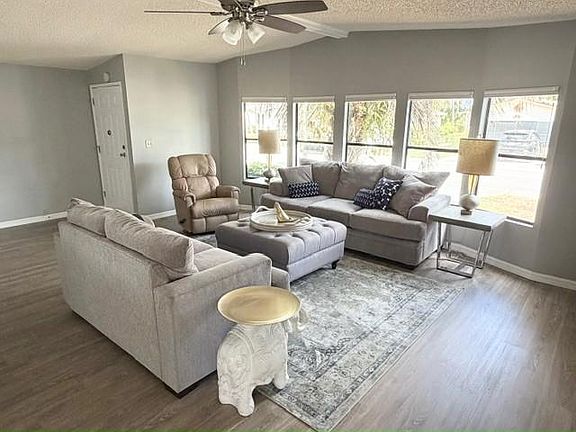 4th image of 275 Las Palmas Blvd #275