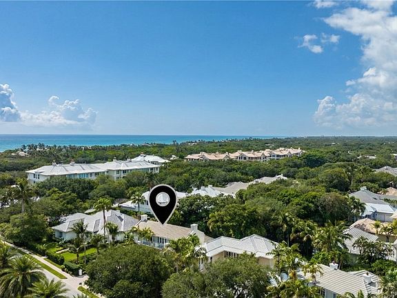 5th image of 121 Palm Island Ln
