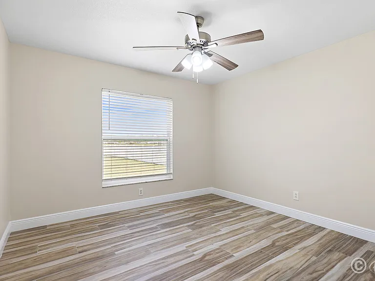 6447 Clair Shore Dr — Photo 28