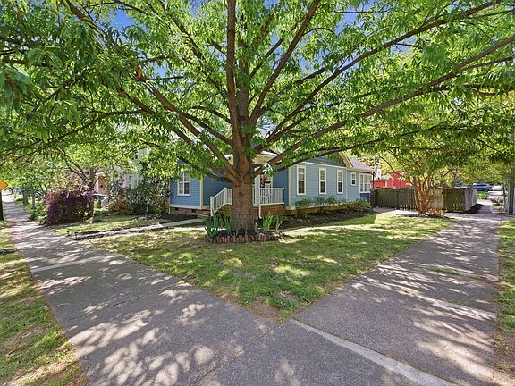 5th image of 702 E Jones St