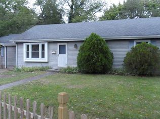 400 Van Sant Ave, Linwood, NJ 08221