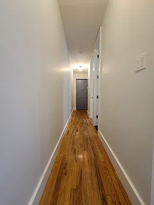 Rented by Lodger Corp | media 22
