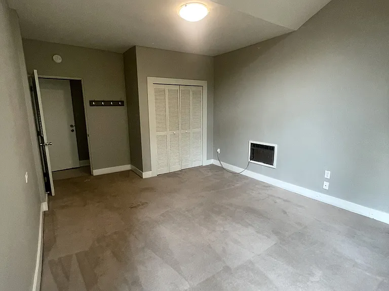 4123 S Corbett Ave — Photo 10