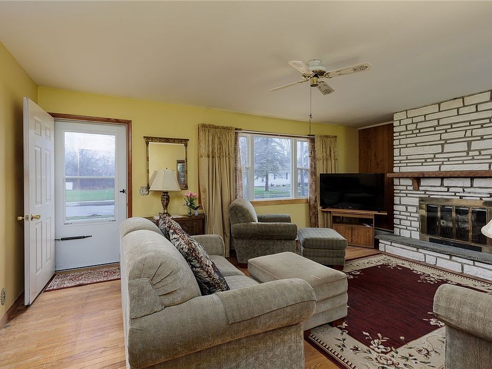 262 Bellew Ave N, Watertown, NY 13601 Zillow