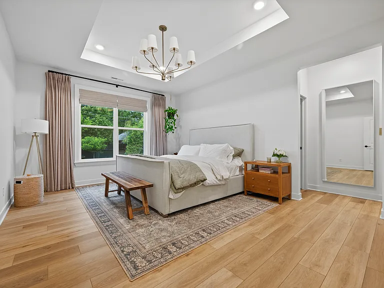 10810 Cornell St — Photo 17